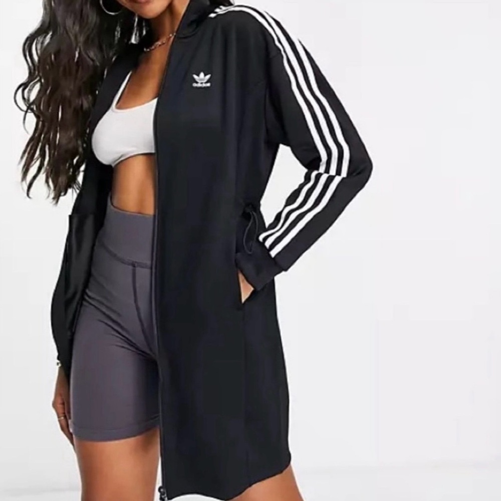 *NWT* ADIDAS ADICOLOR CLASSICS LONG TRACK JACKET- Black-Women’s Size Small